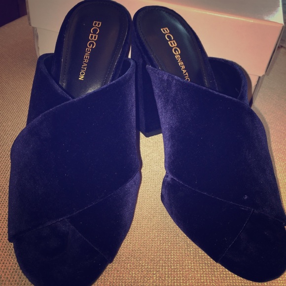 blue velvet mules